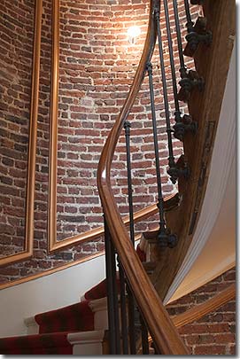 Photo 4 - Hotel Le 123 Elysées Paris 4* star near the Champs Elysees - The large London-style red brick staircase guides guests to the hotel's 41 rooms. Each room is unique, with contemporary design.