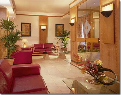 Photo 1 - Hotel Acadia Opéra Paris 3* star near the Garnier Opera house and close to the Grands Boulevards - Situated in an animated area between the Opéra, the Grands Boulevards and the great department stores. Our hotel is modernly decorated and is fully airconditioned.
Quiet but close to main boulevards, 50m from the underground, felted atmosphere.
24-Hour Front Desk, Newspapers, Non-Smoking Rooms, Elevator, Express Check-In and Check-Out, Soundproofed Rooms, Heating, Luggage Storage, All Public and Private spaces non-smoking, Airconditioning.