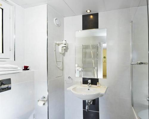 hôtel carladez cambronne 3 place du général beuret 75015 paris
