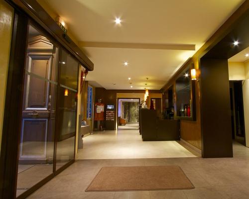 Comfort Hotel Andre Latin Paris 5 3 Star 50 52 Rue Gay Lussac 75005