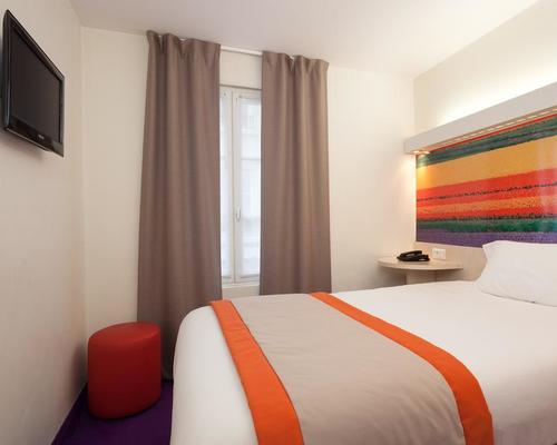 Comfort Hotel La Fayette Paris 10 3 Star 23 Rue Des Messageries 75010
