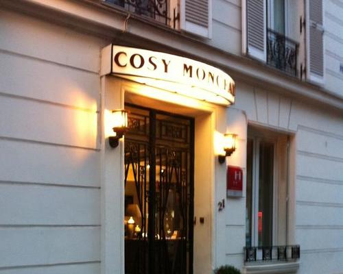 Hotel Monceau Paris Rue Levis Hotel Monceau Paris Rue Levis