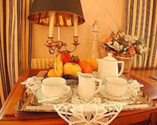hotel suites unic renoir st germain paris