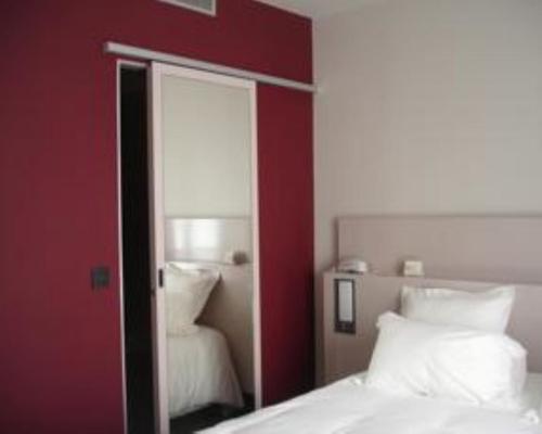 Libertel Montmartre Duperre Paris 3 star 75009