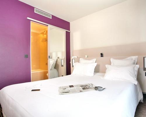 Libertel Montmartre Duperre Paris 3 star 75009
