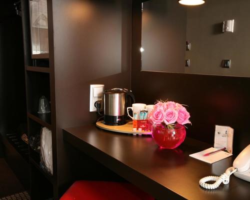 Mercure Paris Montmartre 4 star | 3 Rue Caulaincourt 75018