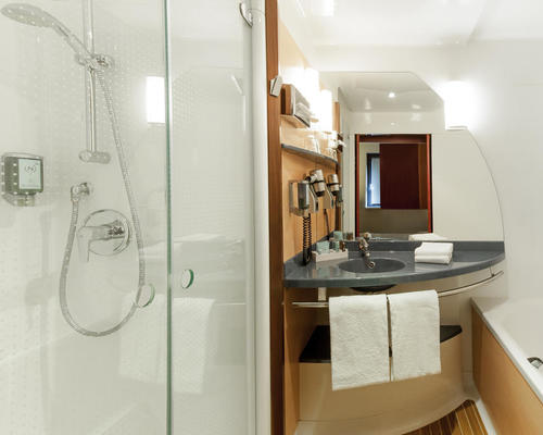 Suite Novotel Porte de la Chapelle Paris 4 star | 1 ...