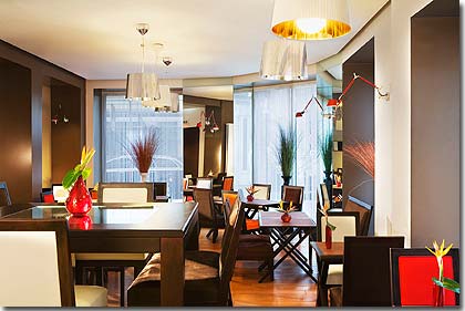 Photo 3 - Hotel Saint Augustin Elysées Paris 3* star near the Champs Elysees - A tasty and complete breakfast is served in the breakfast room, or if you prefer in your own room.