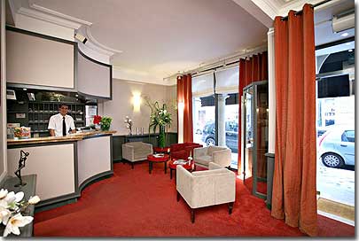 Photo 1 - Best Western Hotel Elysees Paris Monceau Paris 3* estrelas ao pé dos Campos Elísios - O hotel orgulha-se de 30 quartos recém-renovados em 2006, que combinam um estilo parisiense moderno, confortável e refinado.
