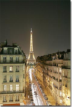 Photo 10 - Hotel Metropolitan París 4* estrellas cerca de los Campos Elíseos - Situado a dos pasos de los Campos Elíseos, el Hotel Metropolitan Paris propone este invierno estancias a precios moderados. Experiencia única en un hotel íntimo con un encanto muy parisino. Esta encantadora casa es la huella de una verdadera alma donde la calidad del servicio y la personalización de acogida están omnipresentes.