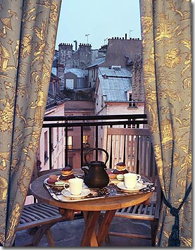 Photo 4 - Hotel des Ducs d'Anjou 3* Sterne Paris in der Nähe des Louvre Museums und des Viertels Chatelet. - Ihr Balkon mit Aussicht auf die Dächer von Paris