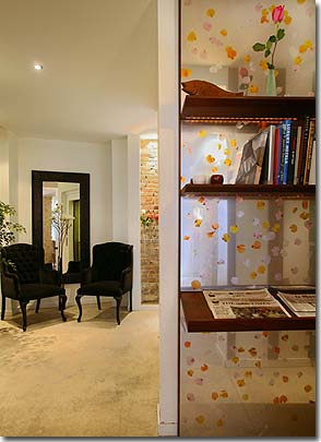 Photo 2 - Hotel Lorette Paris 3* star near the Montmartre District and Garnier Opera - Modern elements from many origins blend together in a traditional setting with unrivalled charm, which makes this large, former six-storey family house a jewel of the Parisian hotel industry.
