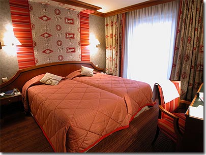 Photo 6 - Best Western Premier Hotel Horset Opera Parigi 4* stelle nei pressi dell’Opéra Garnier - Comfort, tranquillità e ambiente accogliente definiscono al meglio le stanze dell’Hotel Horset Opéra.

Le armonie dei colori, blu imperiale, rosso lampone, verde mandorla… rivelano un’attenzione particolare ed un sicuro gusto, ovunque.