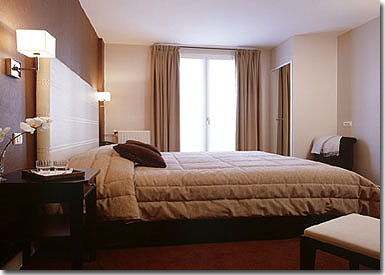 Photo 2 - Hotel Daunou Opera Paris 3* estrelas ao pé da Opéra Garnier - Para que desfrute do máximo conforto, todos os nossos quartos estão equipados com climatização, televisão por cabo com inúmeros canais franceses e internacionais, acesso à Internet sem fios ou por cabo RJ-45, telefone com linha privada…