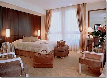 Photo 3 - Hotel Le Pera 4* Sterne Paris in der Nähe der Oper Garnier und der Grands Boulevards. - Suite Royale
Eine sehr helle Suite von 56 qm mit mehreren Abtrennmöglichkeiten.