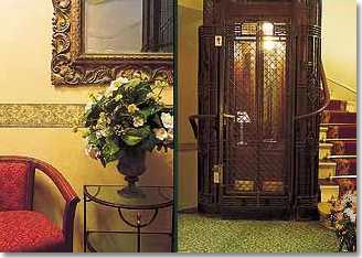 Photo 4 - Hotel Royal Fromentin Paris 3* star near the Garnier Opera - Take the antique elevator with its wood panelling and glass windows and note the original Art Deco design windows in the staircase up to the 7th floor.It's a rare taste of Paris of the 1930's.