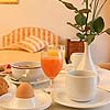 Photo Hotel Saint Petersbourg in Paris