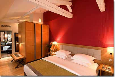 Photo 2 - Hotel Le Six Paris 4* star near the Latin Quarter (Quartier Latin) and boulevard Saint Michel, Left Bank area - Hotel Le Six’s stylish ambiance and resolutely contemporary decor make it an exceptional address that reflects a typically Parisian culture.