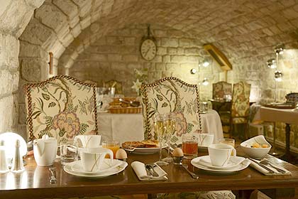 Photo 4 - Best Western Hotel Jardin de Cluny Paris 3* star near the Latin Quarter (Quartier Latin) and boulevard Saint Michel, Left Bank area - A delightful contrast, reminiscent of the past, ...