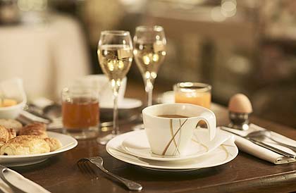 Photo 5 - Best Western Hotel Jardin de Cluny Paris 3* star near the Latin Quarter (Quartier Latin) and boulevard Saint Michel, Left Bank area - will take you to the charming vaulted breakfast room.