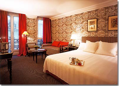 Photo 9 - Hotel Villa d'Estrées París 4* estrellas cerca del Barrio Latino (Quartier Latin) y del boulevard Saint Michel - Nuestro personal es atento y muy profesional y tendrá el placer de estar pendiente de usted para que su estancia en La Villa d'Estrée le sea grata y de una calidad irreprochable.