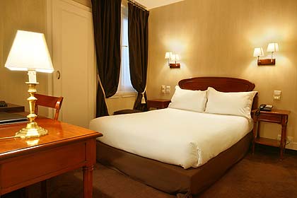 Photo 5 - Best Western Hotel Aramis Saint-Germain Paris 3* estrelas ao pé do bairro Saint-Germain des Prés - Cada quarto insonorizado e com ar condicionado está totalmente equipado com acesso Wi-Fi gratuito.