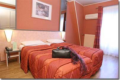 Photo 4 - Hotel Moderne Saint Gernain París 3* estrellas cerca del barrio Saint-Germain des Prés - Hay planchas disponibles bajo petición.