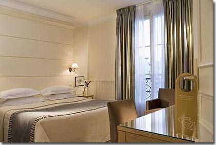 Photo 7 - Best Western Hotel Villa des Artistes París 3* estrellas cerca del barrio Saint-Germain des Prés - Nuestras habitaciones le ofreceran una vista al jardin o a la famosa e historica academia
