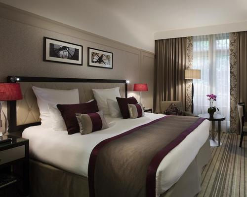 Hotel marriott 16 boulevard haussmann