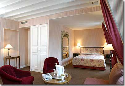 Photo 7 - Hotel Lenox Montparnasse Paris 3* star near the Montparnasse District, Left Bank, and close to the Saint-Germain des prés area - Services

Rooms:

Air conditioning
Hair dryer
Minit-bar
Private safe deposit box
Satellite TV with international channels
Double Glazing
Baby bed
