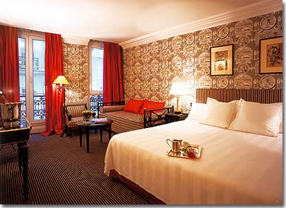 Photo 9 - Hotel Villa d'Estrées Paris 4* star near the Latin Quarter (Quartier Latin) and boulevard Saint Michel, Left Bank area - Our welcoming and professional personnel will make it their duty as well as their pleasure to render your stay at Villa d’Estrées as enjoyable as it is faultless.