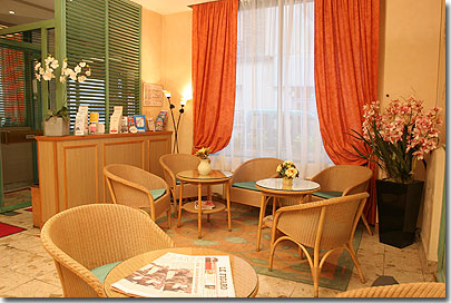 Photo 1 - Hotel Carina Tour Eiffel Paris 2* star near the Eiffel Tower - Welcome to the Hôtel Carina! Our motto is to provide three-star comfort for the price of a two-star!